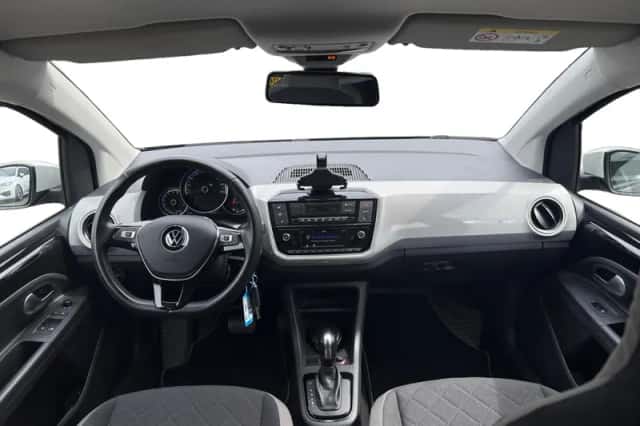 Volkswagen E-up! (2020) thumbnail 9