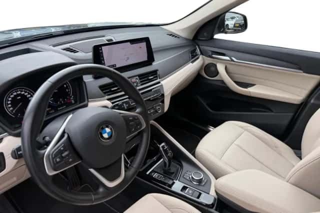 BMW X1 (2020) thumbnail 10