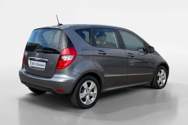 Mercedes-Benz A-Klasse (2010) thumbnail 5