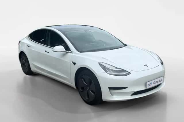 Tesla Model 3 (2020) thumbnail 3