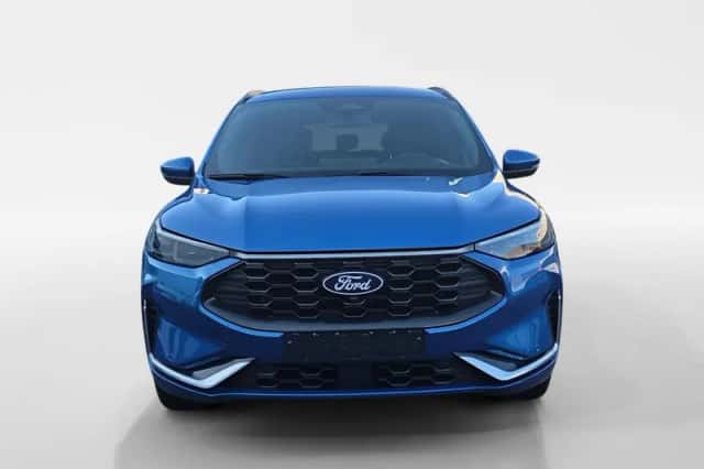 Ford Kuga (2025) thumbnail 2