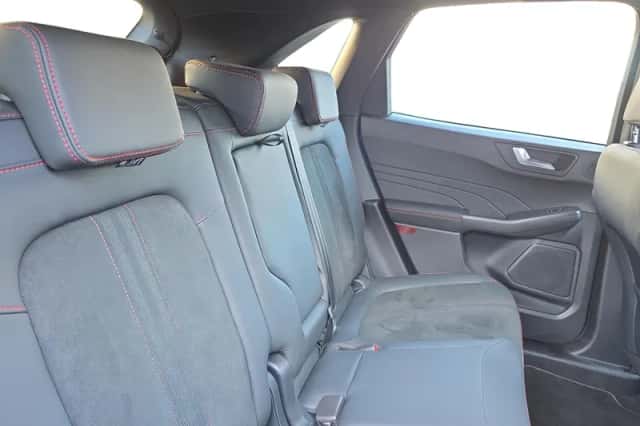 Ford Kuga (2025) thumbnail 16