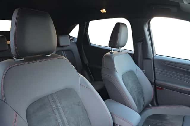 Ford Kuga (2025) thumbnail 23