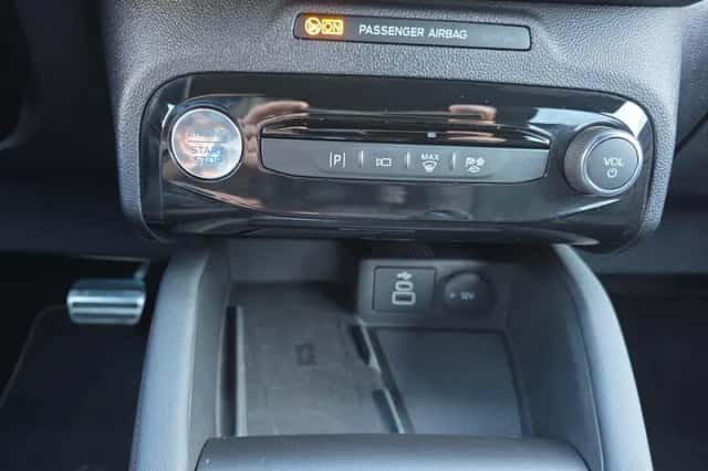 Ford Kuga (2025) thumbnail 28