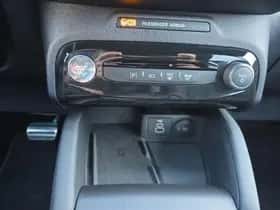 Ford Kuga (2025) thumbnail 28
