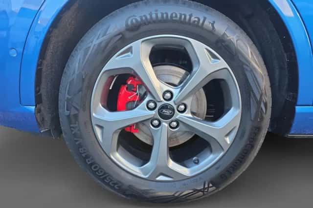 Ford Kuga (2025) thumbnail 8