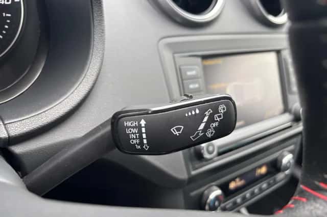 SEAT Ibiza (2017) thumbnail 20