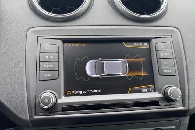 SEAT Ibiza (2017) thumbnail 22