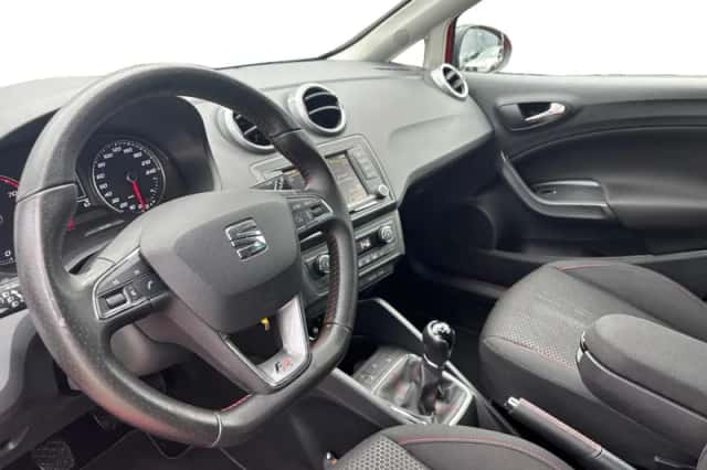 SEAT Ibiza (2017) thumbnail 9