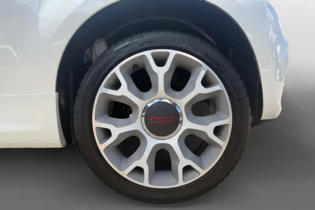 Fiat 500 (2014) thumbnail 9