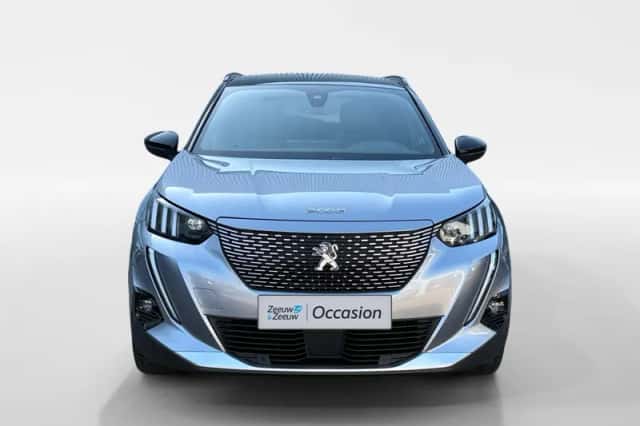 Peugeot e-2008 (2021) thumbnail 2