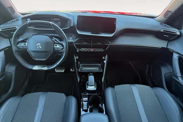 Peugeot e-2008 (2021) thumbnail 11