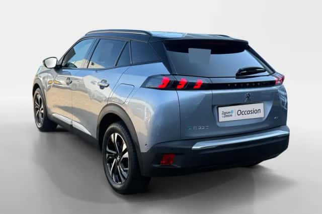 Peugeot e-2008 (2021) thumbnail 7