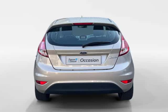 Ford Fiesta (2016) thumbnail 6