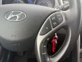 Hyundai i30 (2012) thumbnail 17