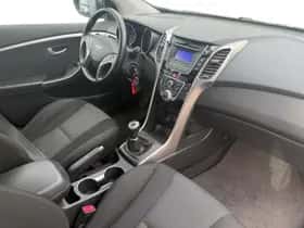 Hyundai i30 (2012) thumbnail 22