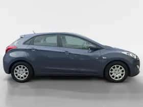 Hyundai i30 (2012) thumbnail 4