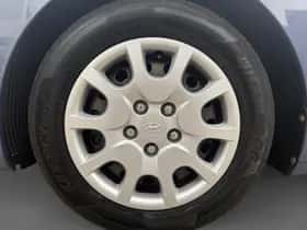 Hyundai i30 (2012) thumbnail 8