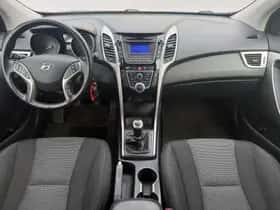 Hyundai i30 (2012) thumbnail 9