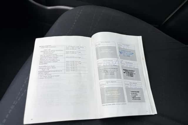 Toyota Yaris (2008) thumbnail 21