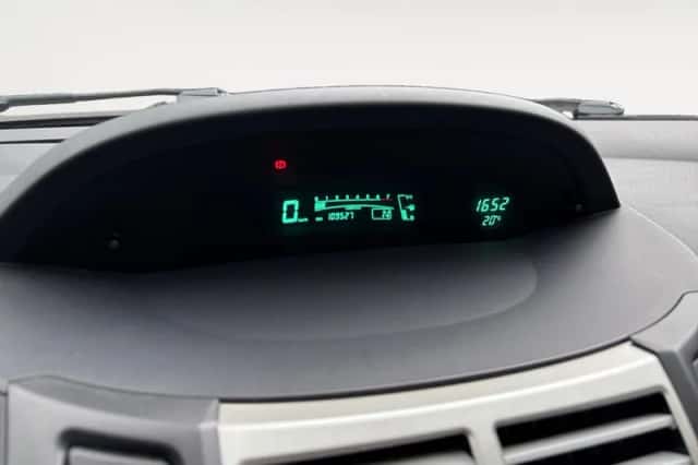 Toyota Yaris (2008) thumbnail 23