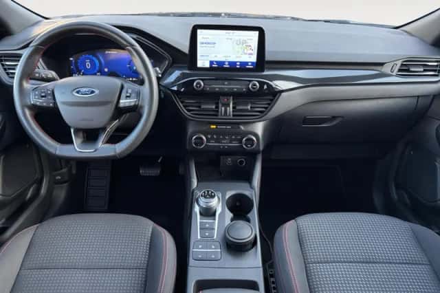 Ford Kuga (2022) thumbnail 19