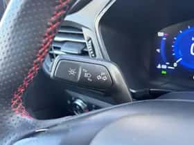Ford Kuga (2022) thumbnail 23