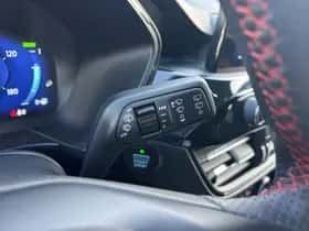 Ford Kuga (2022) thumbnail 24