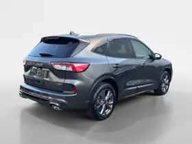 Ford Kuga (2022) thumbnail 5