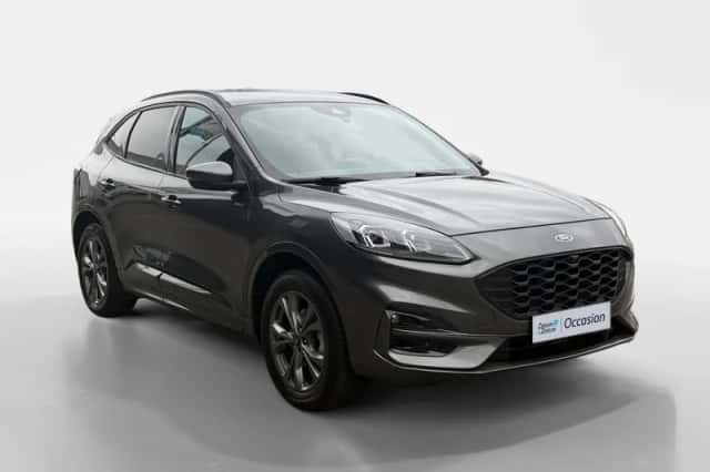 Ford Kuga (2023) thumbnail 3
