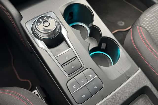 Ford Kuga (2023) thumbnail 25