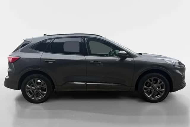 Ford Kuga (2023) thumbnail 4