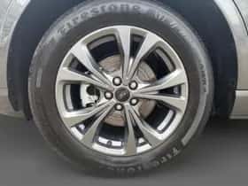 Ford Kuga (2023) thumbnail 8