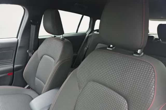 Ford Focus (2023) thumbnail 11