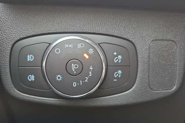 Ford Focus (2023) thumbnail 14