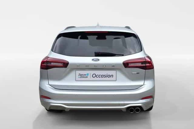 Ford Focus (2023) thumbnail 6
