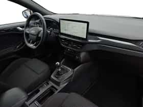 Ford Focus (2023) thumbnail 10