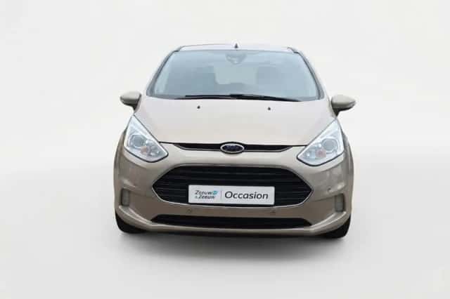 Ford B-Max (2018) thumbnail 2