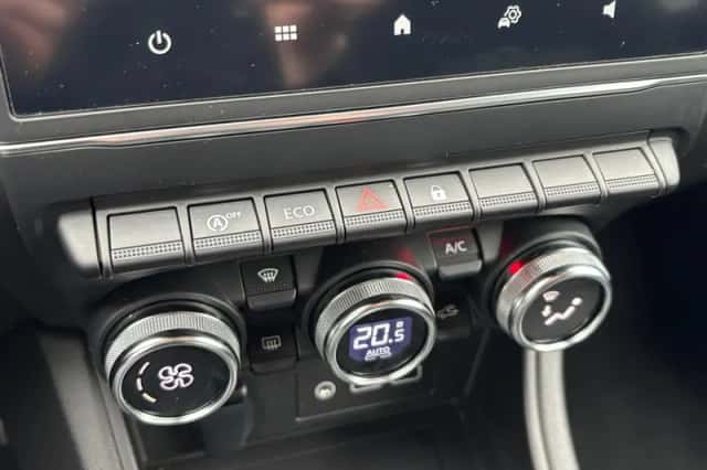 Mitsubishi ASX (2023) thumbnail 18