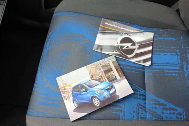 Opel Agila (2011) thumbnail 16