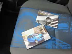 Opel Agila (2011) thumbnail 16