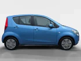 Opel Agila (2011) thumbnail 4
