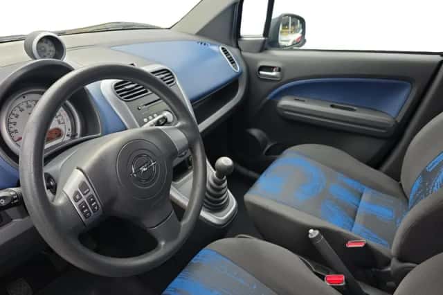 Opel Agila (2011) thumbnail 10