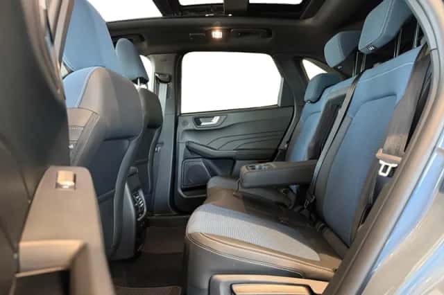 Ford Kuga (2026) thumbnail 23