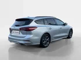 Ford Focus (2024) thumbnail 2