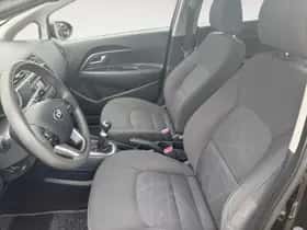 Kia Rio (2014) thumbnail 13
