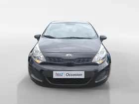 Kia Rio (2014) thumbnail 4