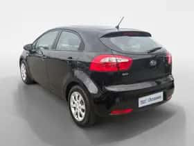 Kia Rio (2014) thumbnail 7