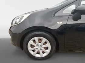 Kia Rio (2014) thumbnail 8