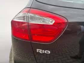 Kia Rio (2014) thumbnail 9